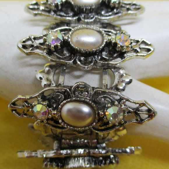 VICTORIAN REVIVAL RHINESTONE Bracelet A B Rhinestone Faux Pearl Filigree Silver - Picture 6 of 16